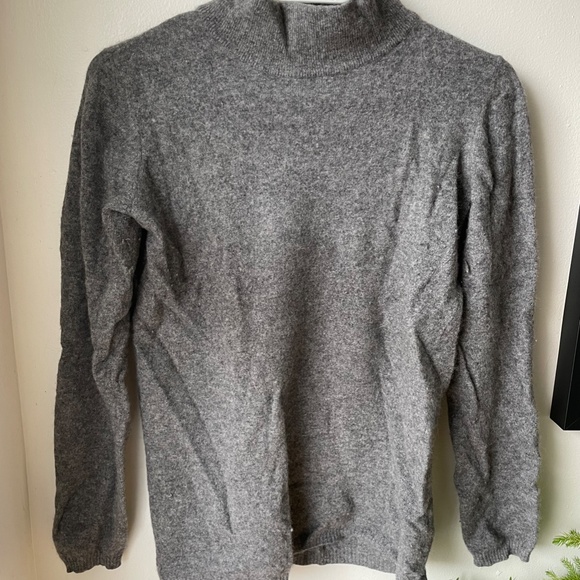 Stile Benetton mock neck Grey wool sweater Size small (Angora wool) - Picture 2 of 6